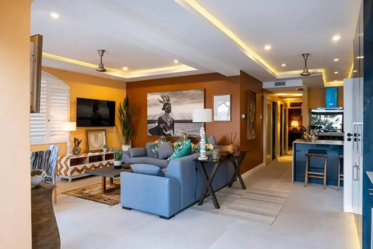 Beachfront Luxury - 2 Chaka's Place