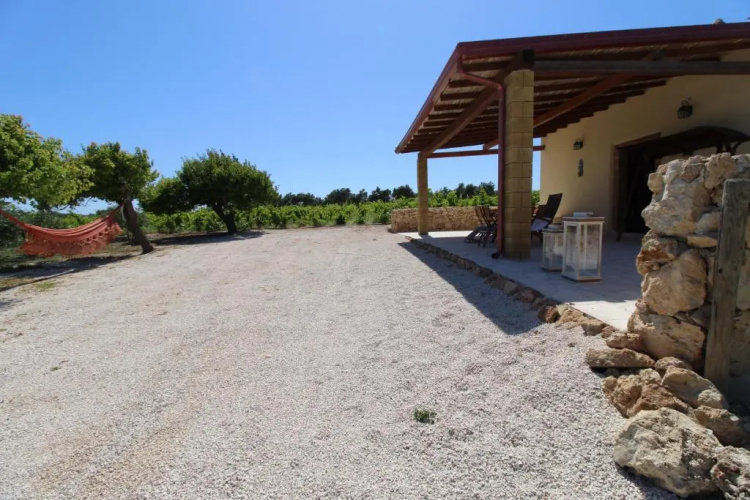 Scalecci, country home