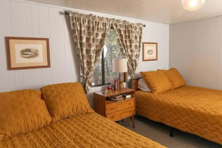 OAK Knoll Unit 9 #2407