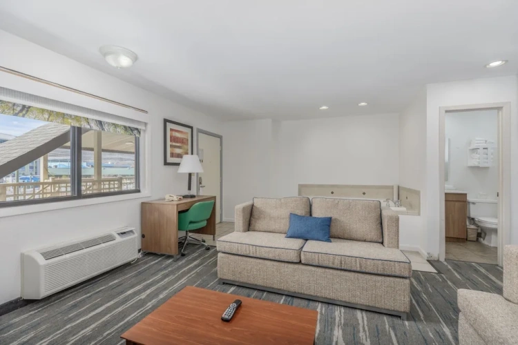 Double Suite