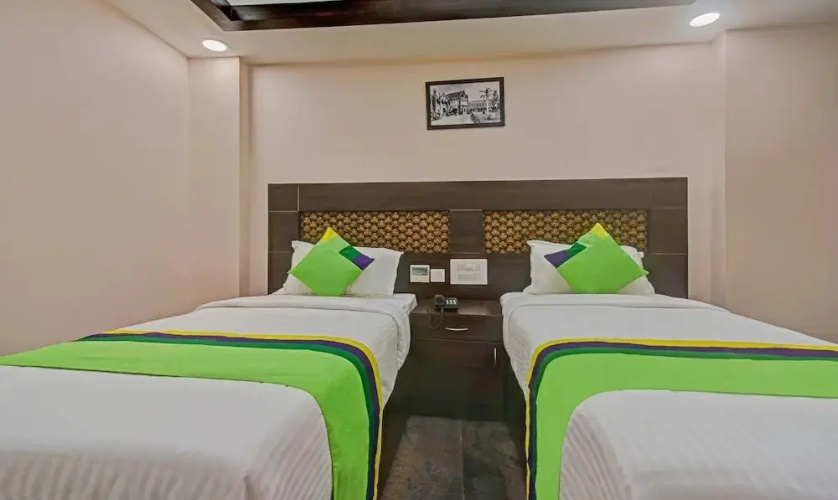 Palm Tree by OYO Rooms