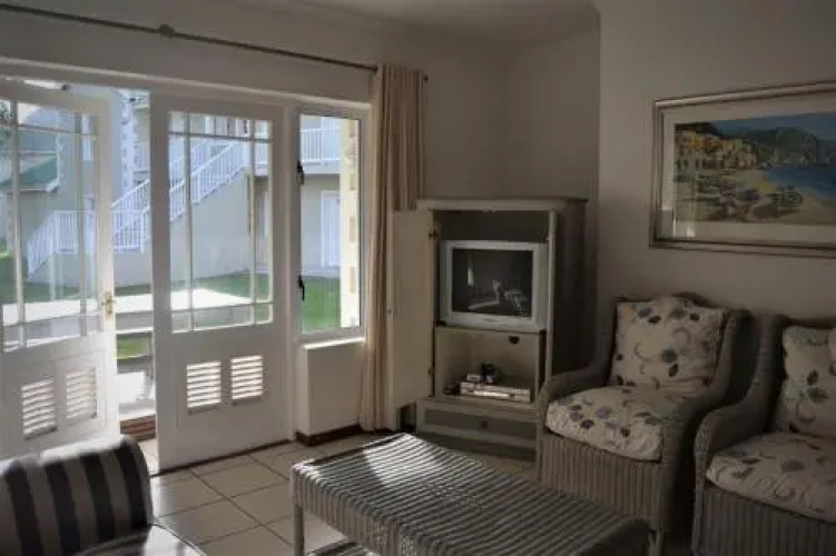 31 Riverclub Villas