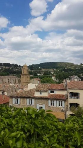 Au Pied du Baou