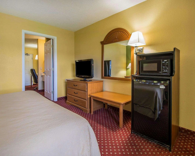 Quality Inn & Suites Mt Dora North