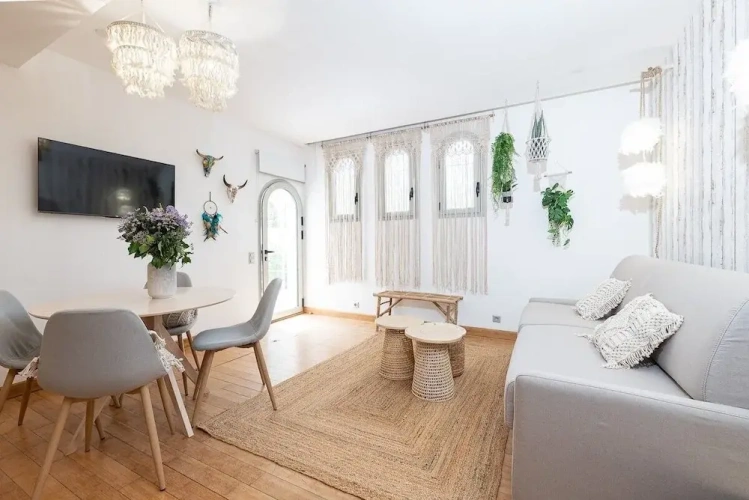 Luxury Apartment