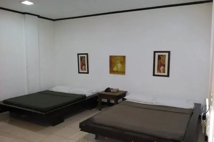 Standard Family room
