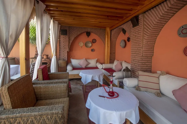 Riad Anais Medina