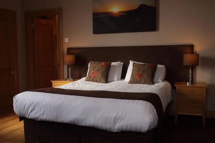 The Harbour House Hotel