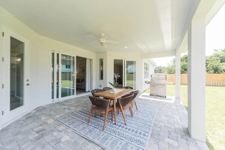 313 Surf Drive