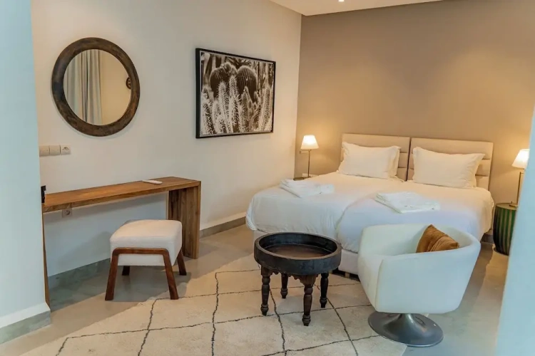 Deluxe Twin room
