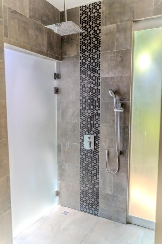 Lilan Nature, Modern House N°1, private swimming pool.