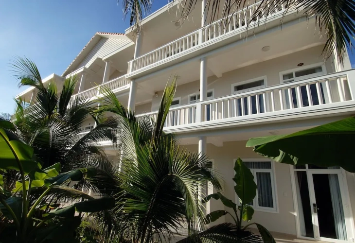 Deluxe room with balcony and with garden view