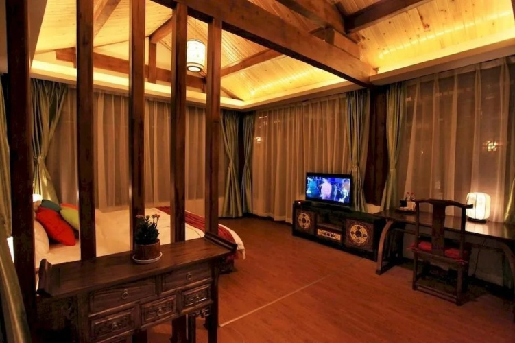 Lijiang Yanlan Cuishe Boutique Inn