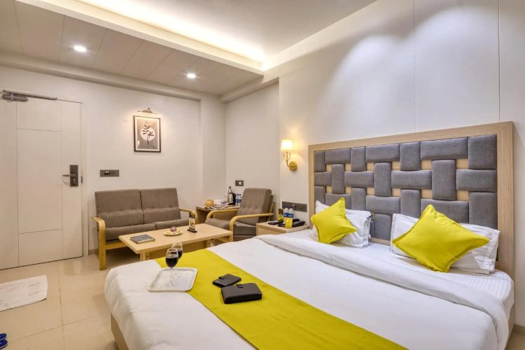 Hotel Sifat International