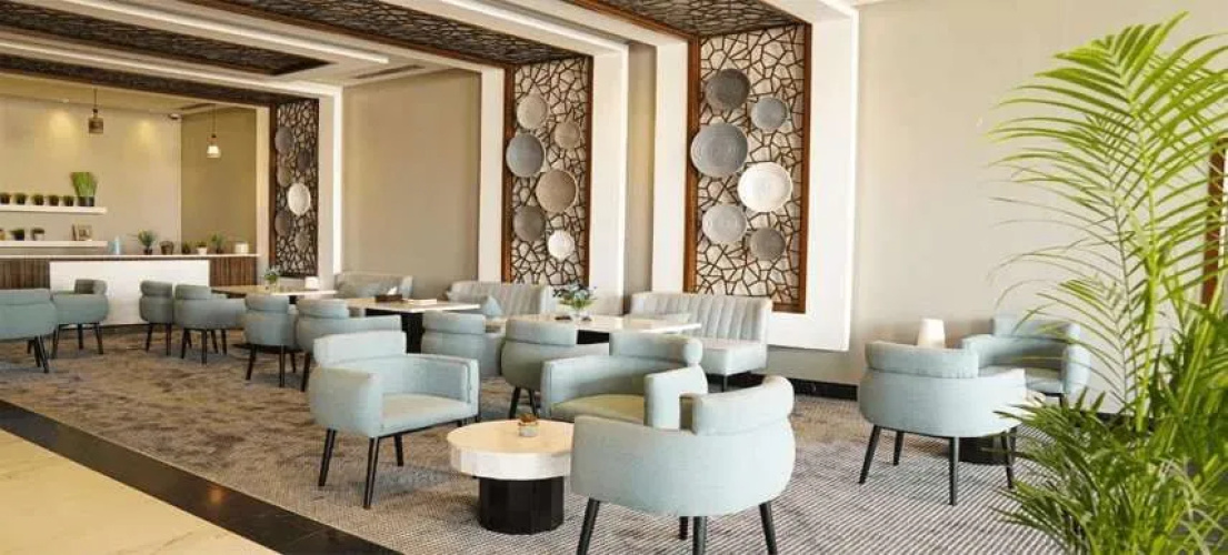 Clowzer Hotel