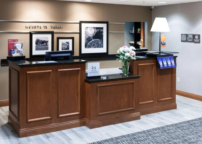 Hampton Inn & Suites Tulare
