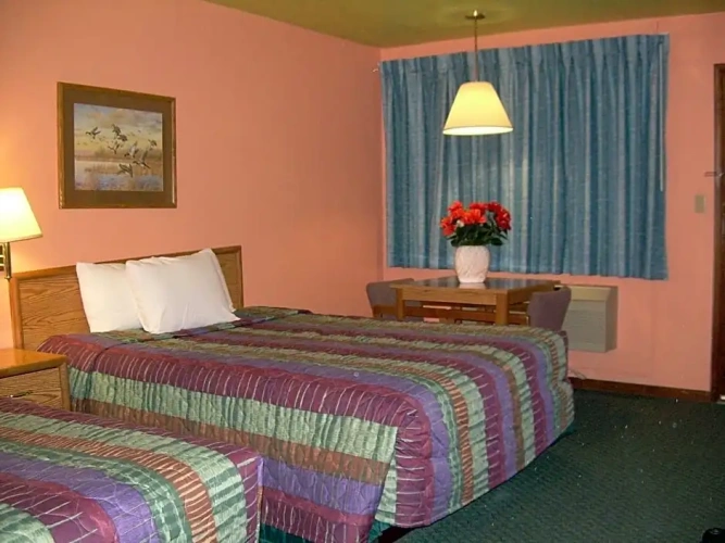 Economy room