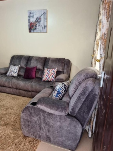 2 Bedrooms Cottage
