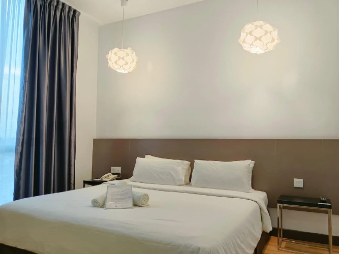 Fuller Hotel