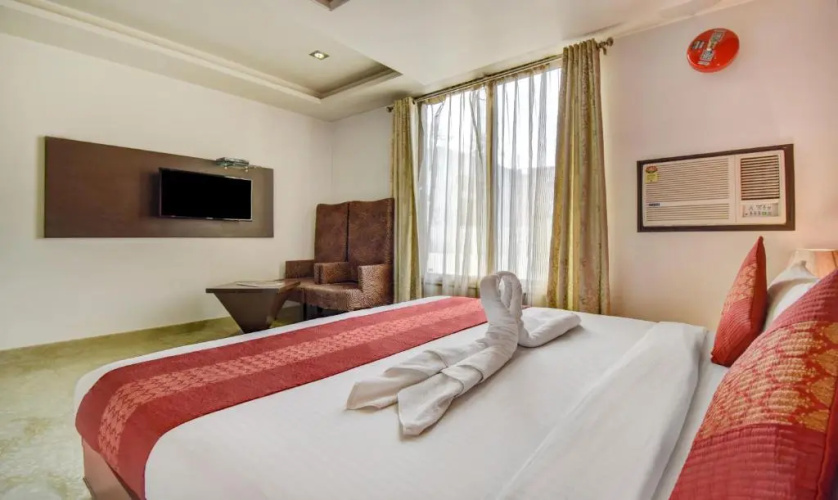 Raya Inn