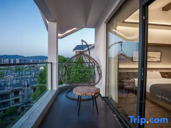 Standard Double room with balcony and with sunset view