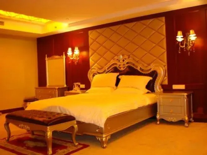 Huasheng Hotel