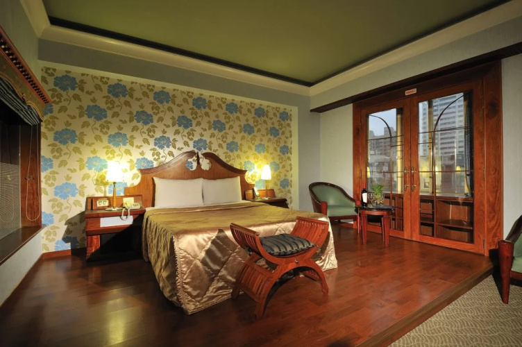 Jiaqing Hotel