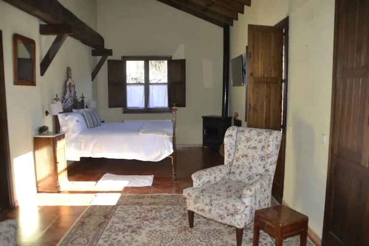 Suite with balcony and with mountain view