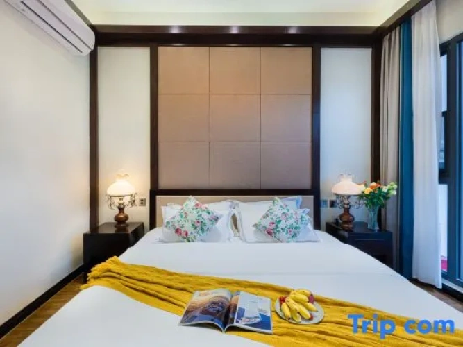 Standard Double room with courtyard view
