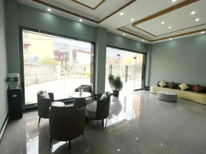 Batang Jingyue Hotel