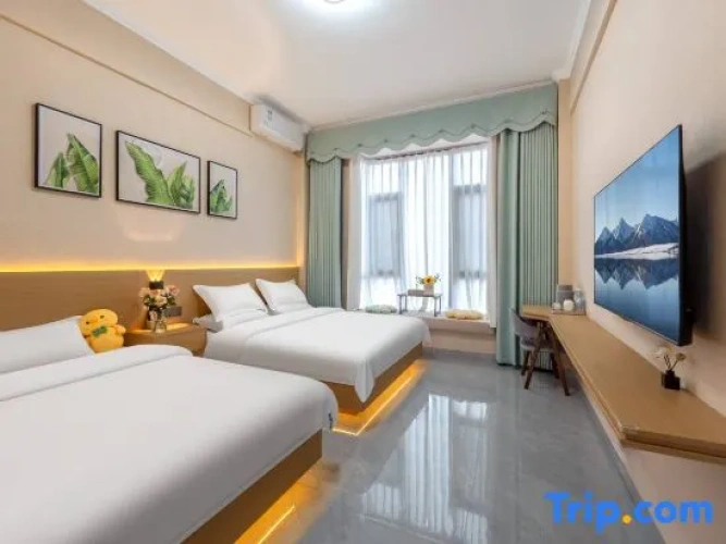 Standard Twin Family room