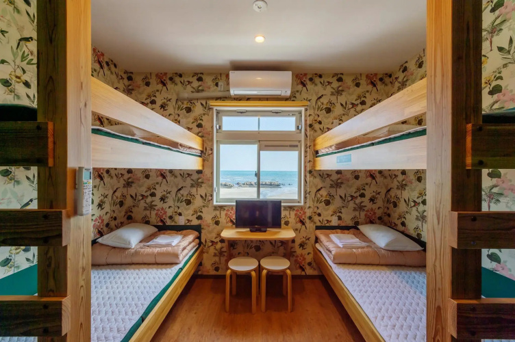 Aoshima Fisherman'S Beachside Hostel & Spa