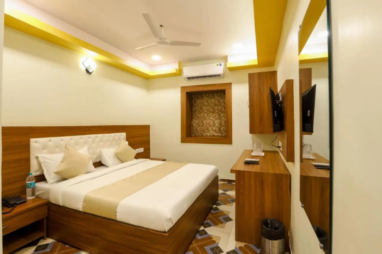 Hotel Jodiya - Near CST