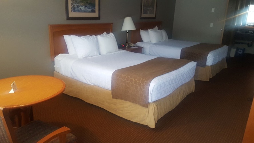 SureStay Plus Hotel By Best Western Salmon Arm photo 6
