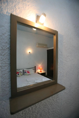 St George Studios Apartments