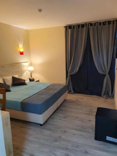 Hotel Vila Raia