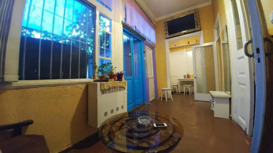 Traveler Hostel