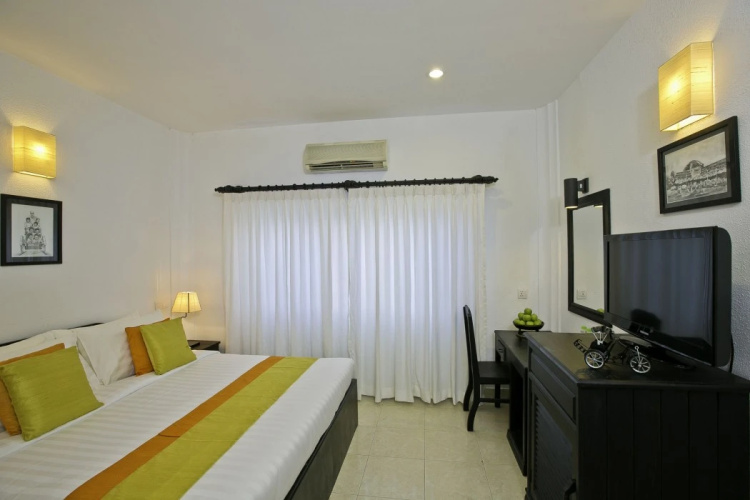 The Cyclo Residence Suite