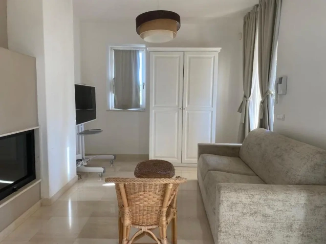 2 Bedrooms Cottage