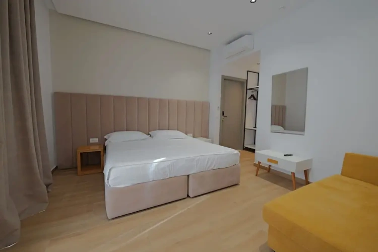 Standard Double room with city view