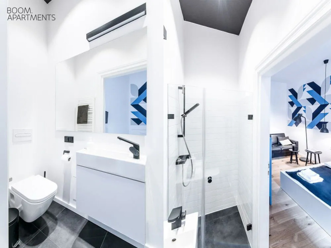 Boom Apartments