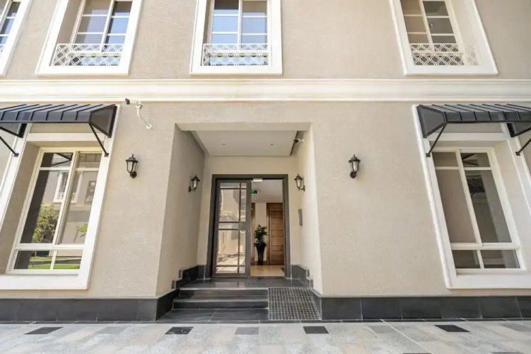 Luxurious & Elegant Apartment in Alnarjis