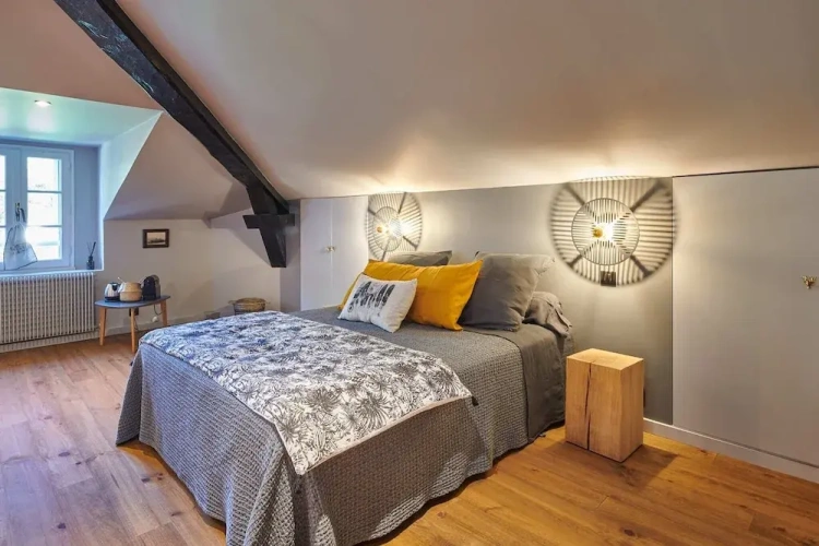 Premium Quadruple room with pool view