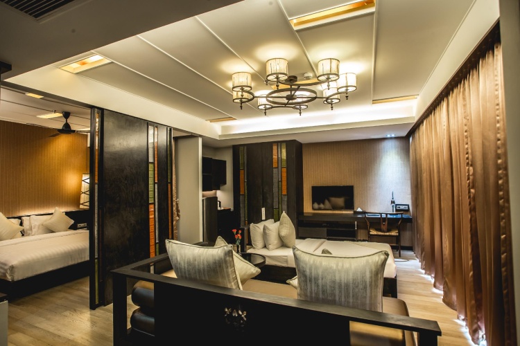 Premier room
