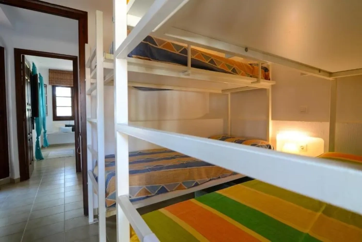 3 Bedrooms Cottage