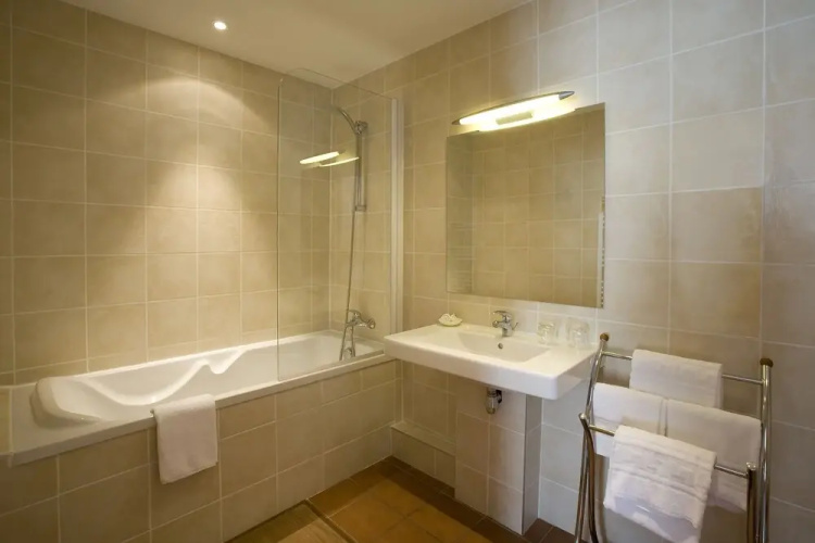 Alfred Hotels Beaune La Madeleine