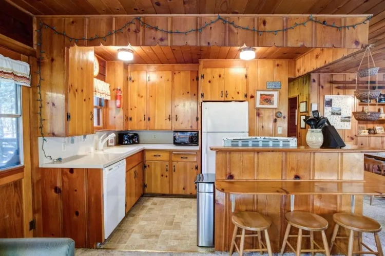 2 Bedrooms Cottage