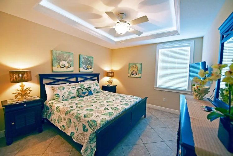 Blue Water View Apartment 6