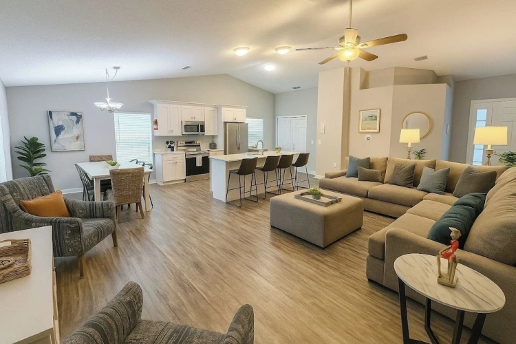 4 Bedrooms Cottage