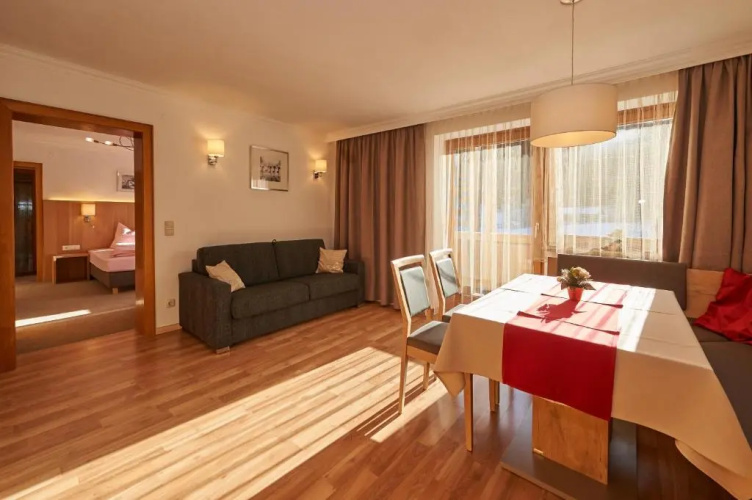 Apartments Neue Post
